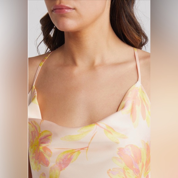 New! WAYF Nordstrom Lolita Cowl Neck Satin Gown Size Women’s medium - Picture 4 of 13